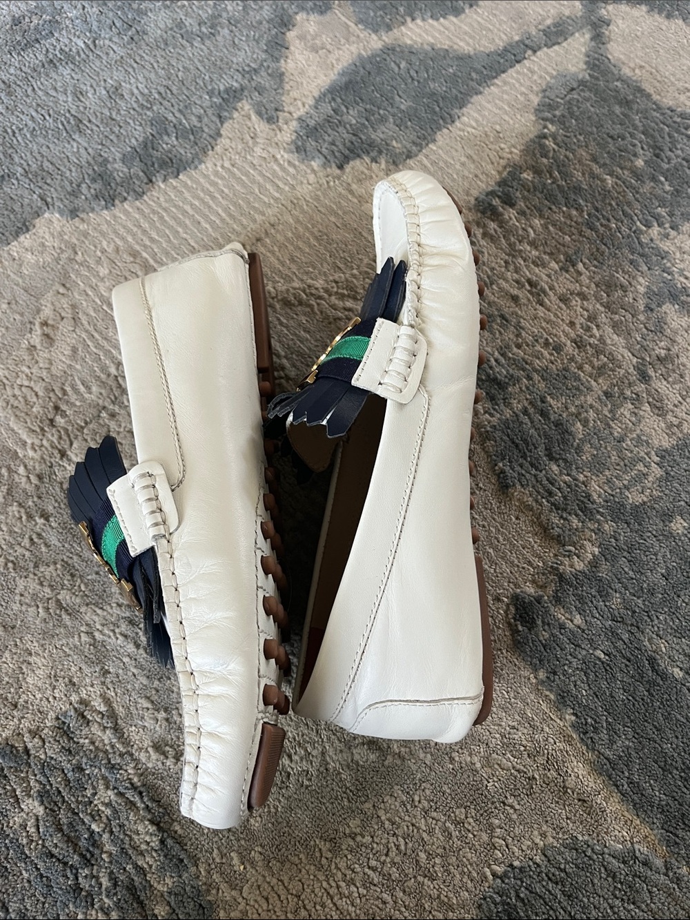 Tory Burch Cream Leather Loafers with Navy Kiltie and Green Stripe - Picture 6 of 7